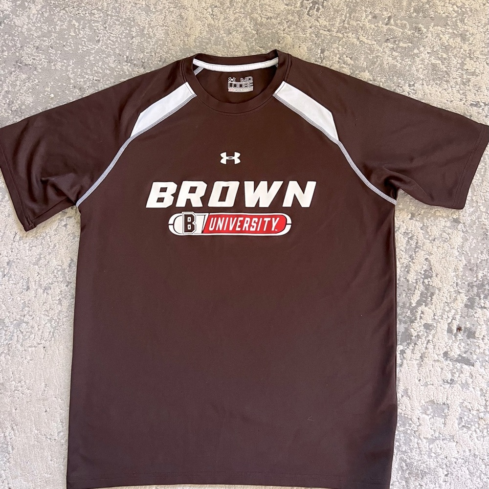Under Armour Brown University T-shirt Shirt Medium M excellent Heat Gear